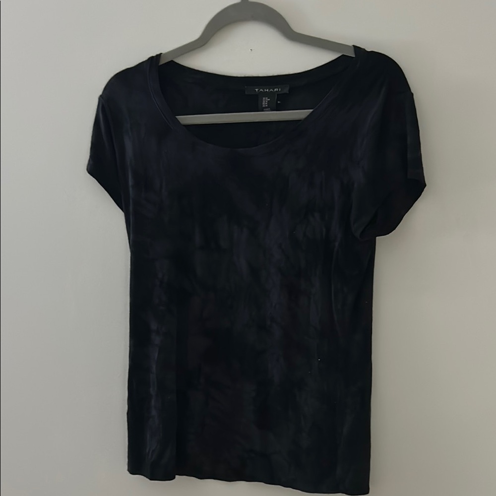 Tahari Black Cap Sleeve Tee
